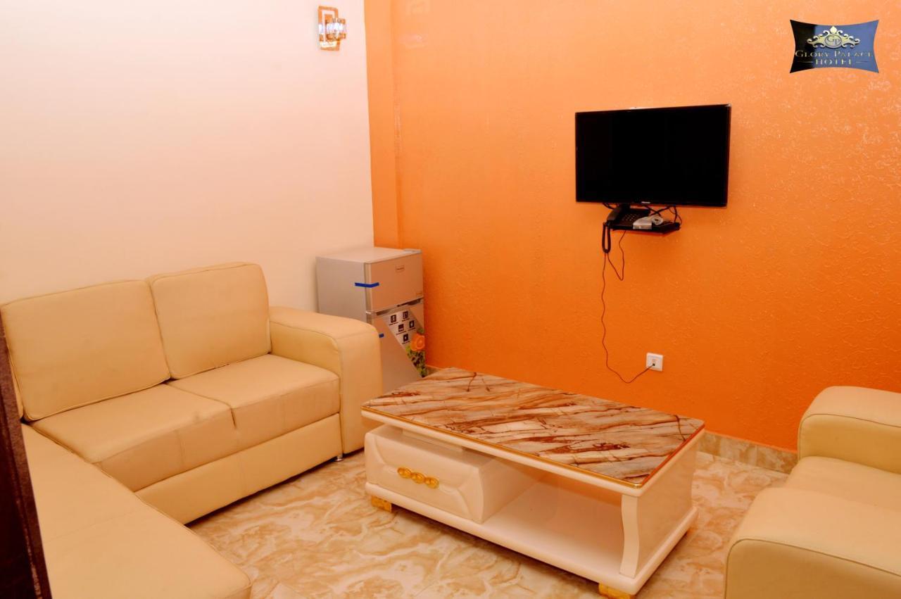 Glory Palace Hotel Cotonou Exterior foto