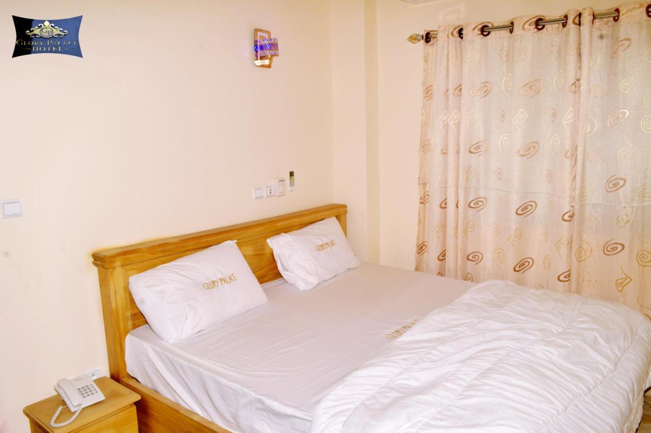 Glory Palace Hotel Cotonou Exterior foto